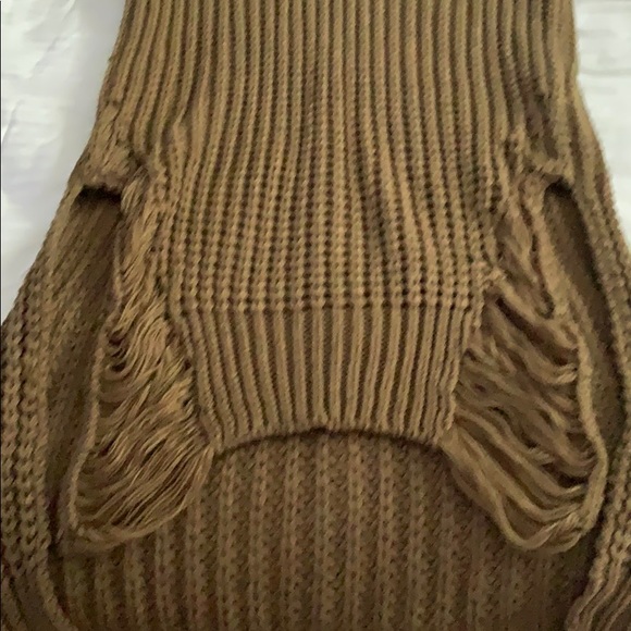 Sweater - Picture 2 of 5